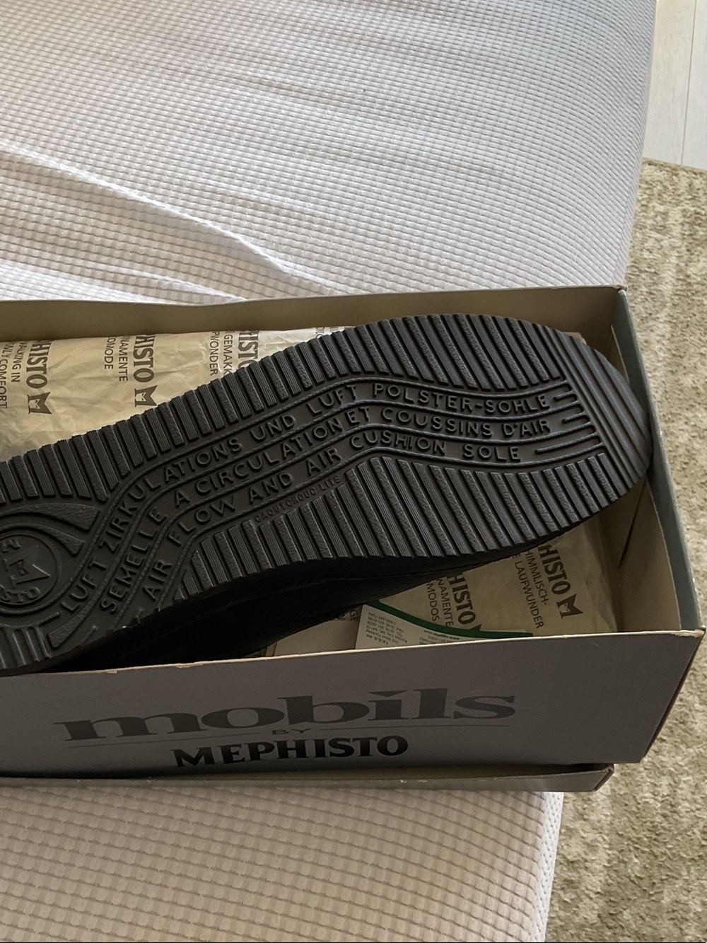 Mephisto Men's Black Leather Lace-Up Derby Shoe - Picture 2 of 6